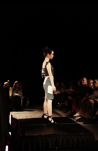 Runway final — look 18